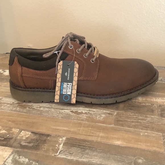 dockers memory foam shoes